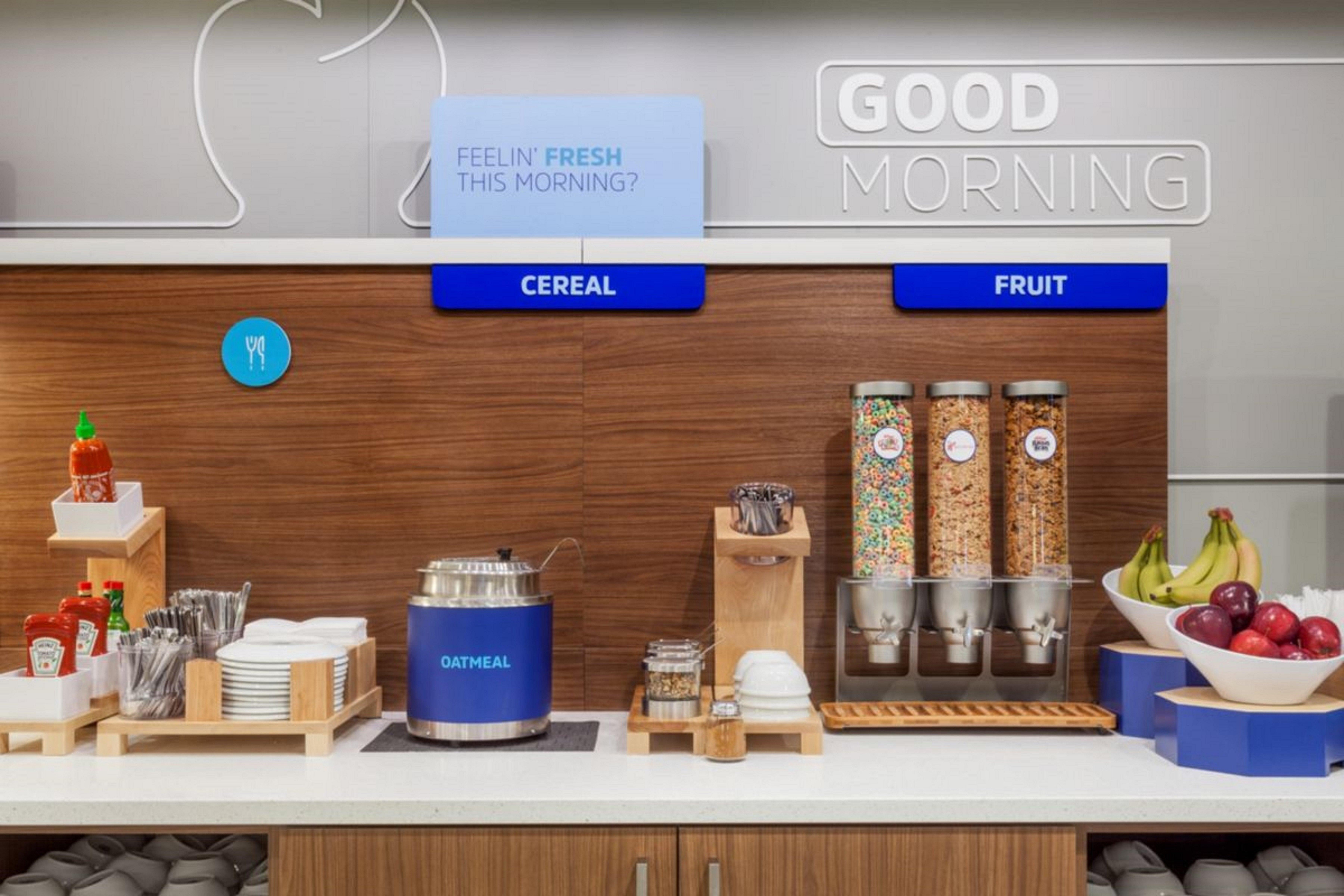 Holiday Inn Express & Suites Okemos - University Area By Ihg Extérieur photo